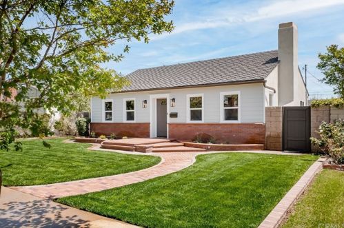 3942 Gaviota Ave, Long Beach, CA 90807-3740