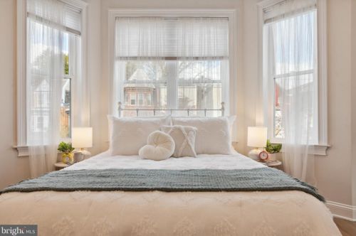 5010 Hazel Ave, Philadelphia PA  19143-1622 exterior