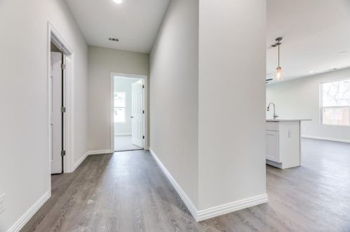 4343 Frank St, Dallas TX  75210-1236 exterior