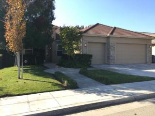 6193 Paul Ave, Fresno, CA 93722-8527
