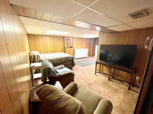 228 Calvert St, Bridgeville PA  15017-1916 exterior