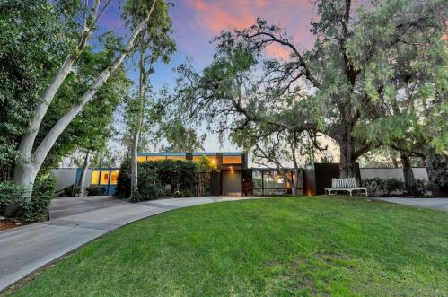 4685 Alta Rica Dr, La Mesa, CA 91941-5714