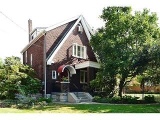 5833 Wayne Rd, Pittsburgh, PA 15206-2109