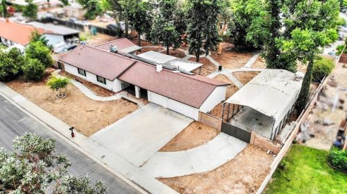 762 Peach St, San Jacinto CA  92583-2804 exterior