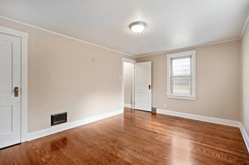 822 Shady Ave, North Charleroi PA  15022-1860 exterior