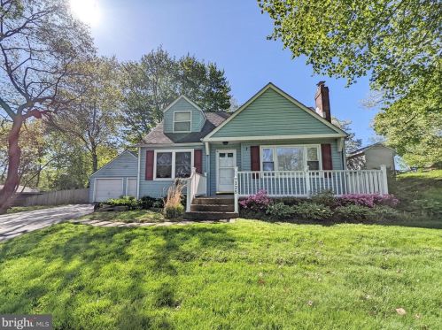 125 Beechwood Rd, Newtown Square, PA 19073-3804