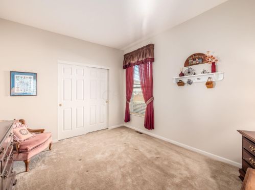 4933 Haughn Rd, Darbydale OH  43123-8221 exterior