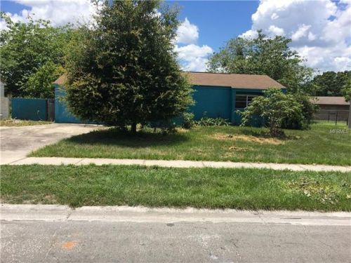 41 Queens Ct, West Frost Proof, FL 33843-9622