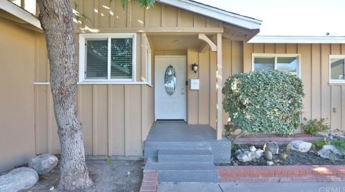 1825 Diana Ave, Anaheim CA  92805-5422 exterior