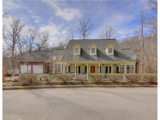 1523 Royal Oaks Rd, Charleston, WV 25314-1971