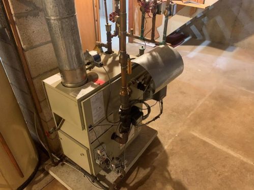 1545 Walnut Ln, Macungie PA  18062-9407 exterior