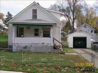 4721 42nd St, Omaha, NE 68107-2414
