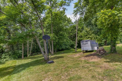 79 Sanders Dr, Florence KY  41042-2833 exterior