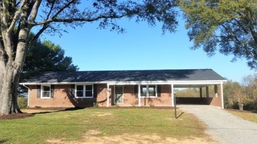 6053 Old Richmond Rd, Danville VA  24540-0337 exterior