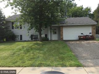 3684 155th St, Lakeville, MN 55068-1565