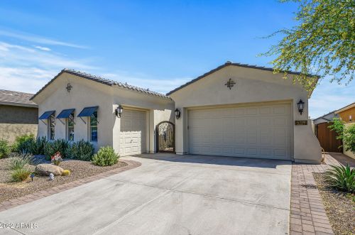4729 212th Dr, Buckeye, AZ 85396
