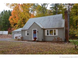 220 Firetown Rd, Simsbury, CT 06070-1627