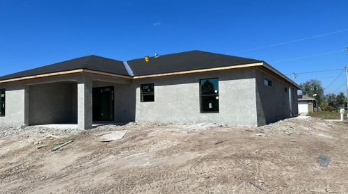 4113 35th St, Lehigh Acres, FL 33976-4106