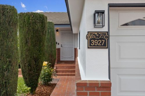 3927 170 St, Torrance CA  90504-1104 exterior