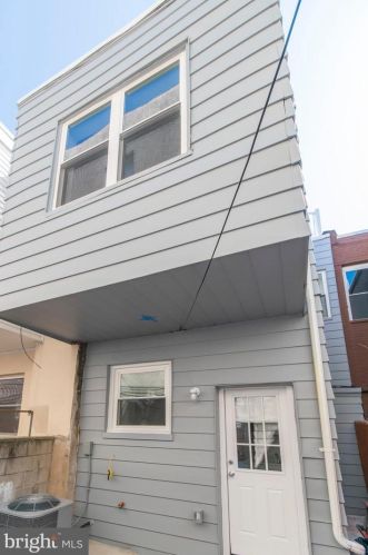 1319 Mckean St, Philadelphia PA  19148-2219 exterior