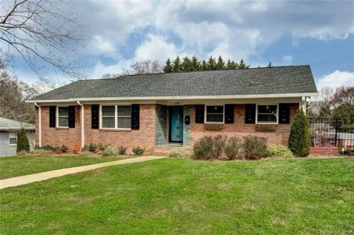745 Stanfield Dr, Charlotte, NC 28210-2815