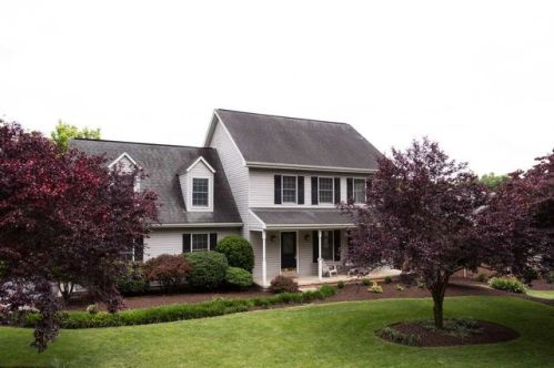 740 Wyndham Woods Cir, Harrisonburg, VA 22801-1669