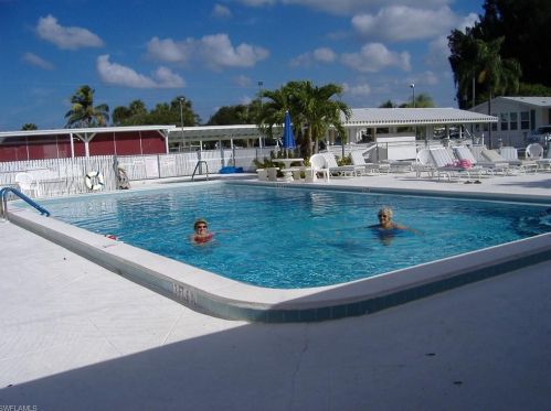 4630 Gulfgate Ln, Saint James City FL  33956-2710 exterior