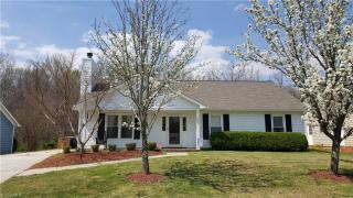 2210 Fairland Rd, Greensboro, NC 27407-5420