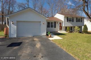 9007 Fox Lair Dr, Springfield, VA 22015-2003