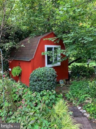 3651 Killens Pond Rd, Harrington DE  19952-3020 exterior