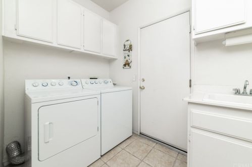 35650 Rosedown Ln, Wildomar CA  92595-7974 exterior