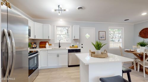 1117 Lafayette St, Beaufort SC  29902-4057 exterior