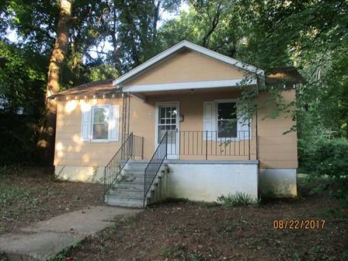 614 Boswell St, Danville, VA 24541-3939