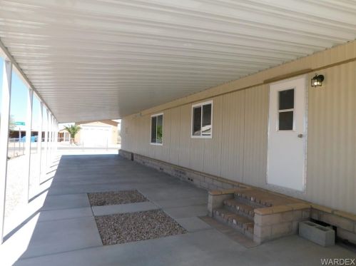 8314 Spruce Dr, Mohave Valley, AZ 86440-9237