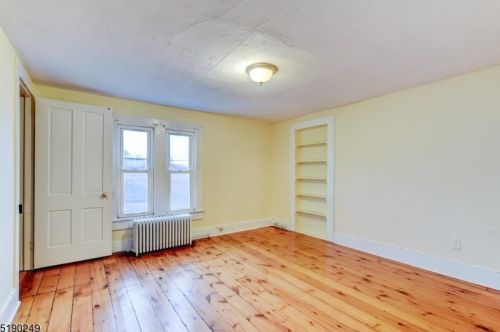 4 Jefferson St, Fredon NJ  07860-2028 exterior