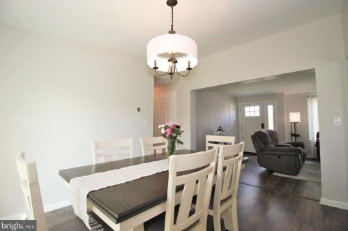 215 Ryans Run, Boothwyn PA  19060-2451 exterior