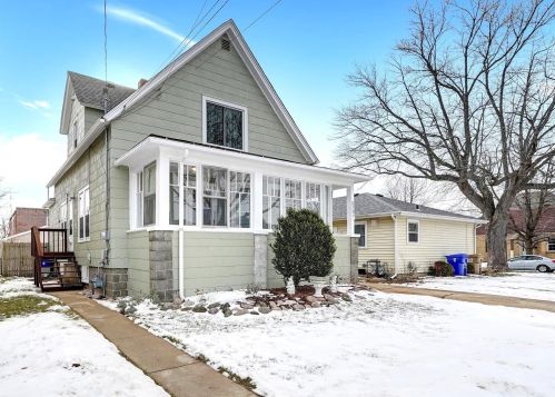 2721 73rd St, Kenosha WI  53143-5241 exterior