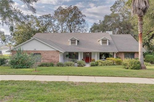 522 Wekiva Landing Dr, Apopka, FL 32712-3729