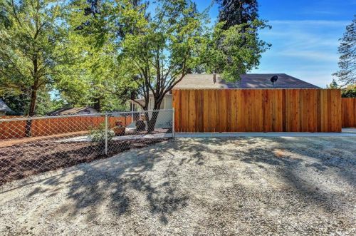 516 Packard Dr, Grass Valley CA  95945-7023 exterior