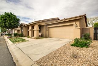 7016 Lindner Ave, Mesa, AZ 85209-4087