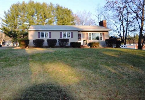 375 Perley Ave, Allenstown, NH 03275-3248