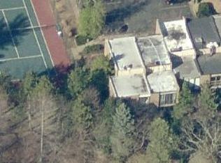 11477 Washington Plz, Herndon, VA 20190-4311