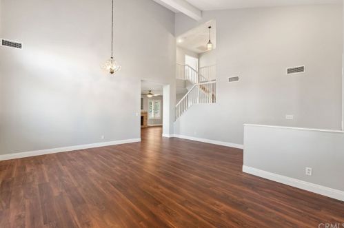 32211 Camino Nunez, Temecula CA  92592-6365 exterior