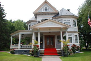 63 Hudson St, Riverbank, NY 12885-1129