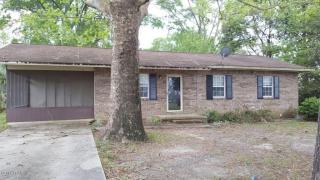 1395 Old Bonifay Rd, Sunny Hills, FL 32428-1308