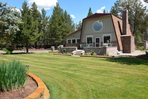 17277 Willow Ct, Bend OR  97707-2624 exterior