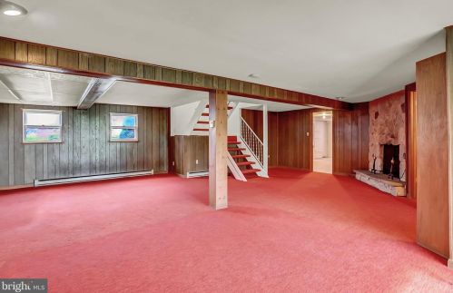 1500 Terrace Ave, Carlisle PA  17013-9369 exterior