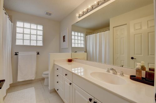 1632 Classical Blvd, Delray Beach FL  33445-1200 exterior
