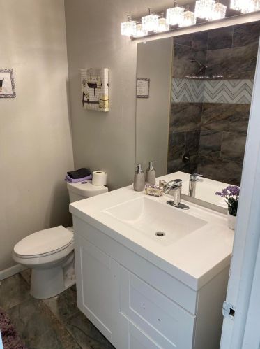 5308 63, Milwaukee WI 53219-4317 exterior