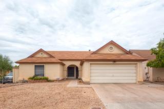 10138 Orange Dr, Glendale, AZ 85307-4135